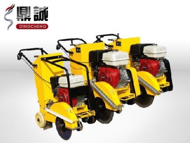 點(diǎn)擊查看詳細信息<br>標題：路面切割機 閱讀次數：6633